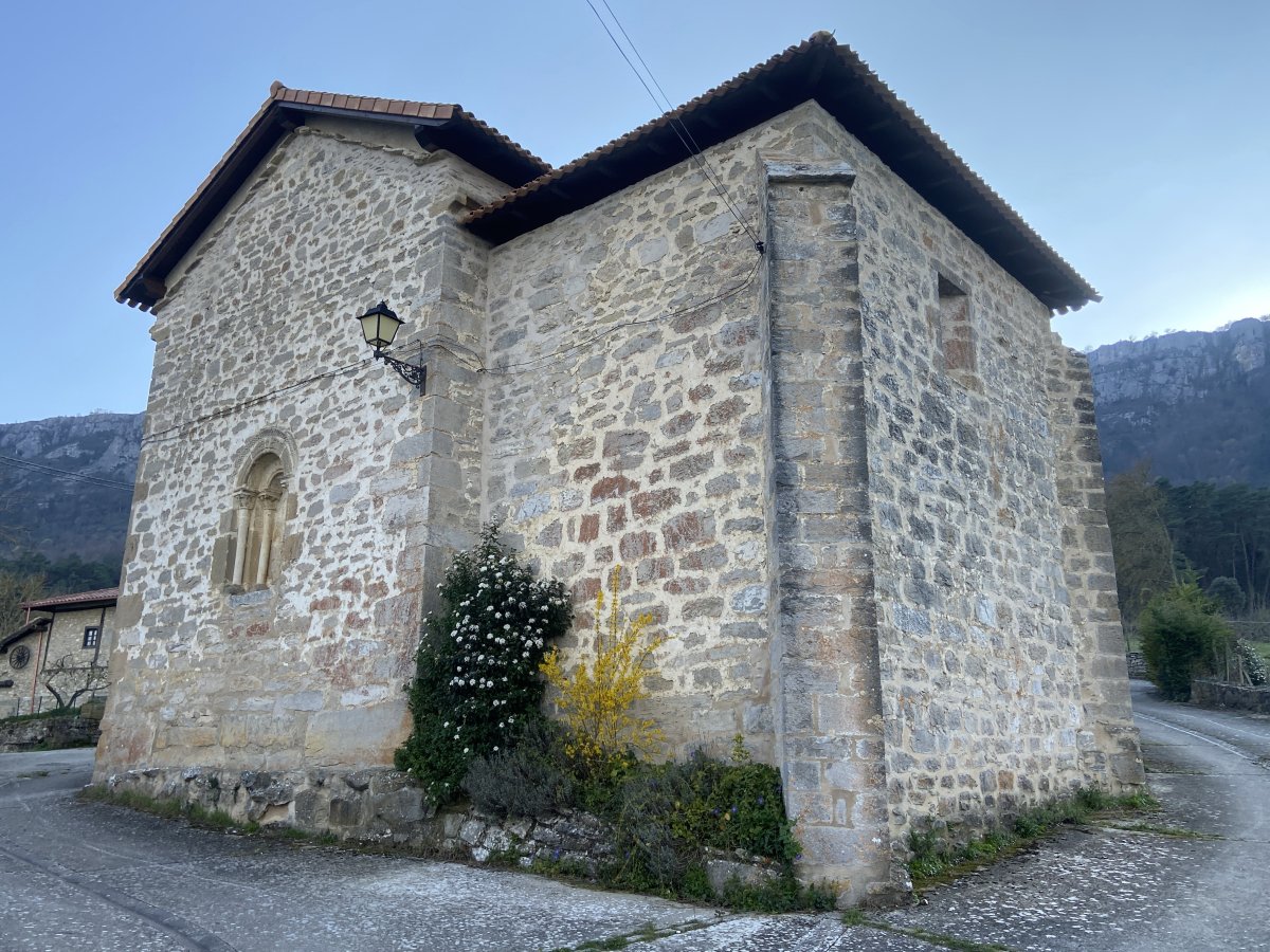 San Quirico eta Santa Julita Eliza. Kuartango (Uribarri-Kuartango)