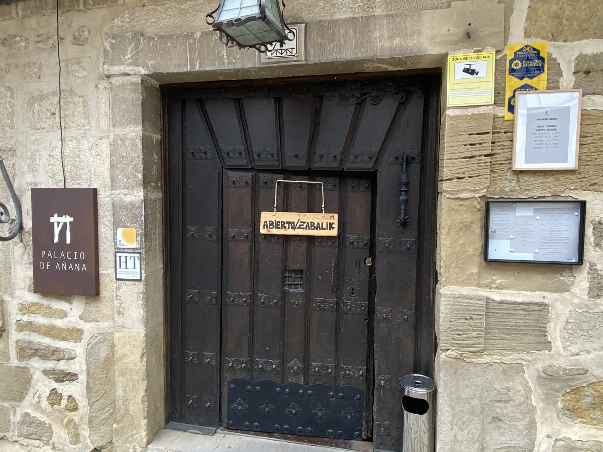 Ozpinatarren Jauregia. Añana (Gesaltza Añana)