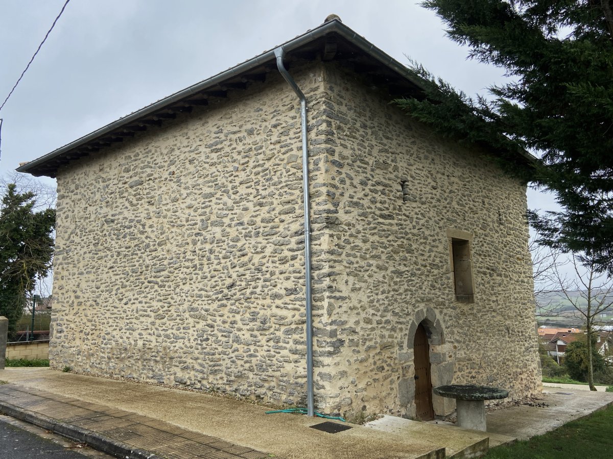 San Esteban Ermita. Zigoitia (Etxabarri Ibiña)