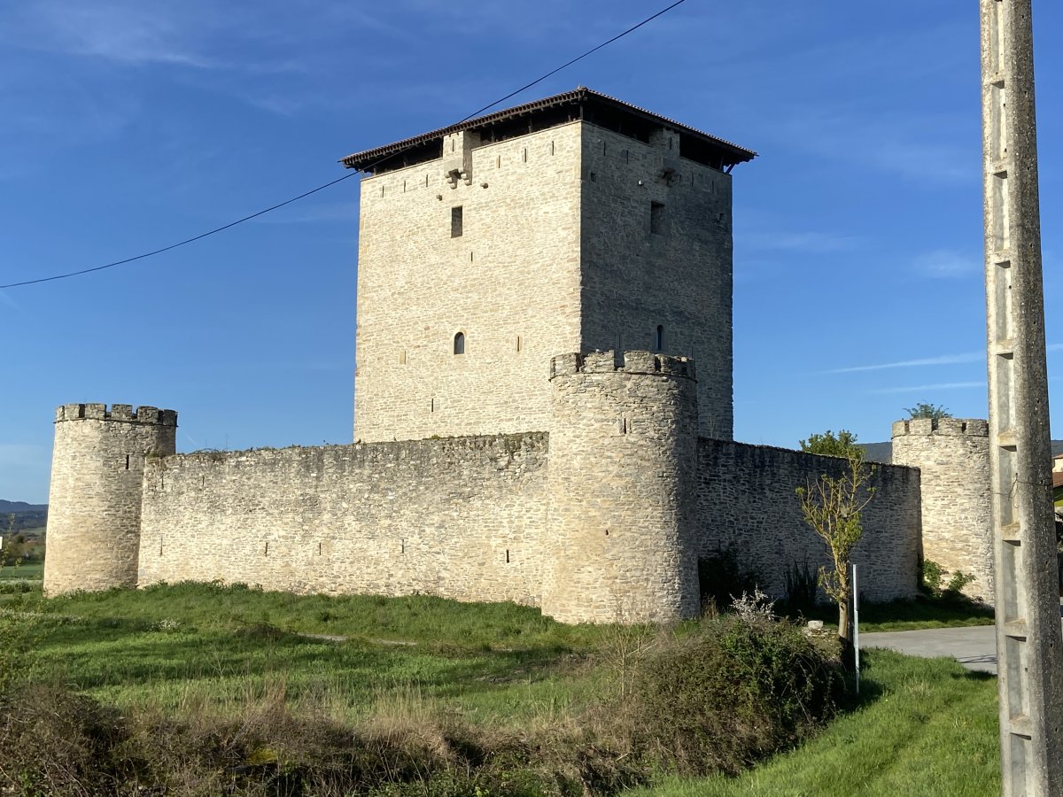 Mendozatarren Dorrea. Gasteiz (Mendoza)