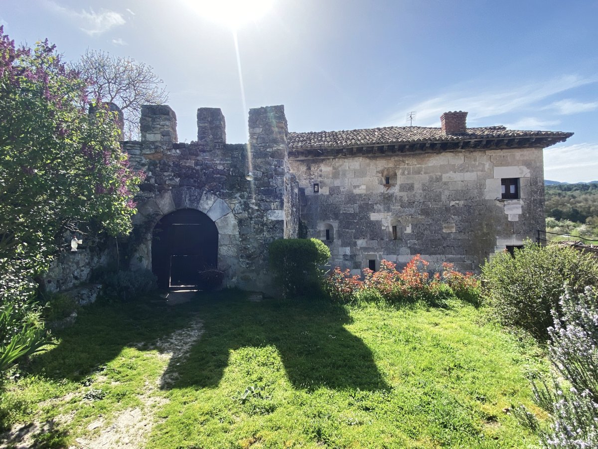 Angulo Jauregia. Gaubea (Villanueva de Valdegovia)