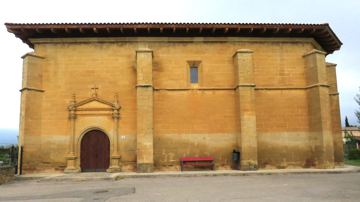 Santiago ermita, Paganos
