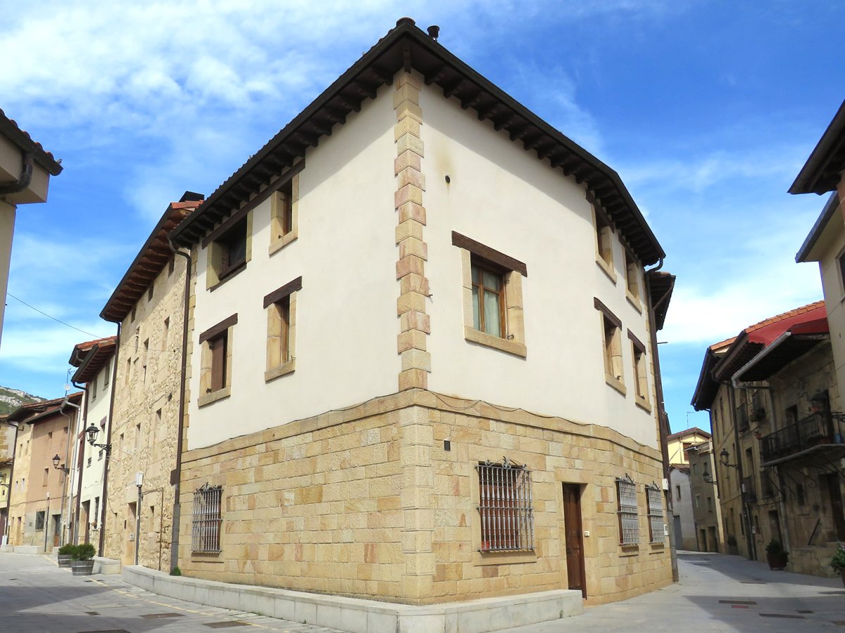 Etxea (Kale Zabala 1), Gatzaga Buradon-Bastida