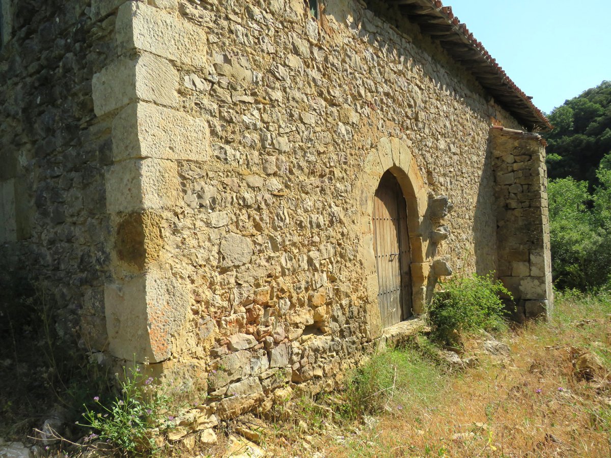 San Bartolome ermita, Angostina-Bernedo