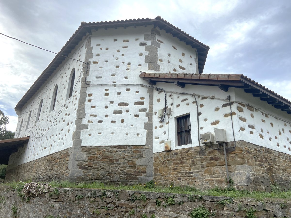 Santa kurtze Ermita. Zeberio (Santa Kurtz)