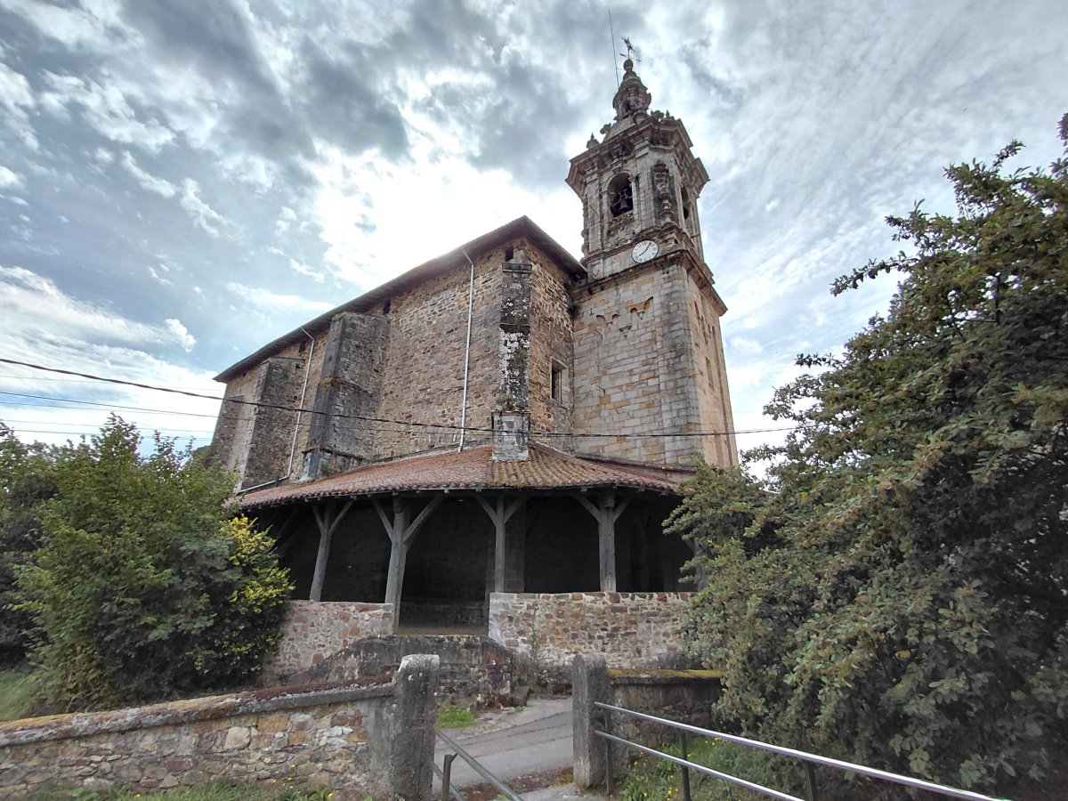 Olabarrietako Santo Tomás Apostoluaren Eliza. Zeberio (Elizondo)