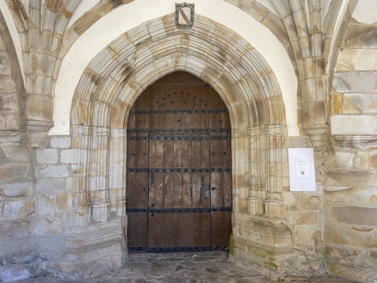 Andra Mari Eliza. Artzentales (Traslaviña)