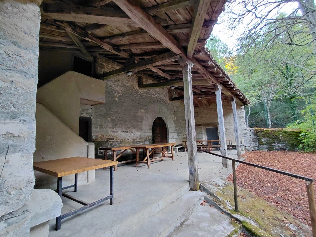 Eskolunbe Ermita. Kuartango (katadiano)