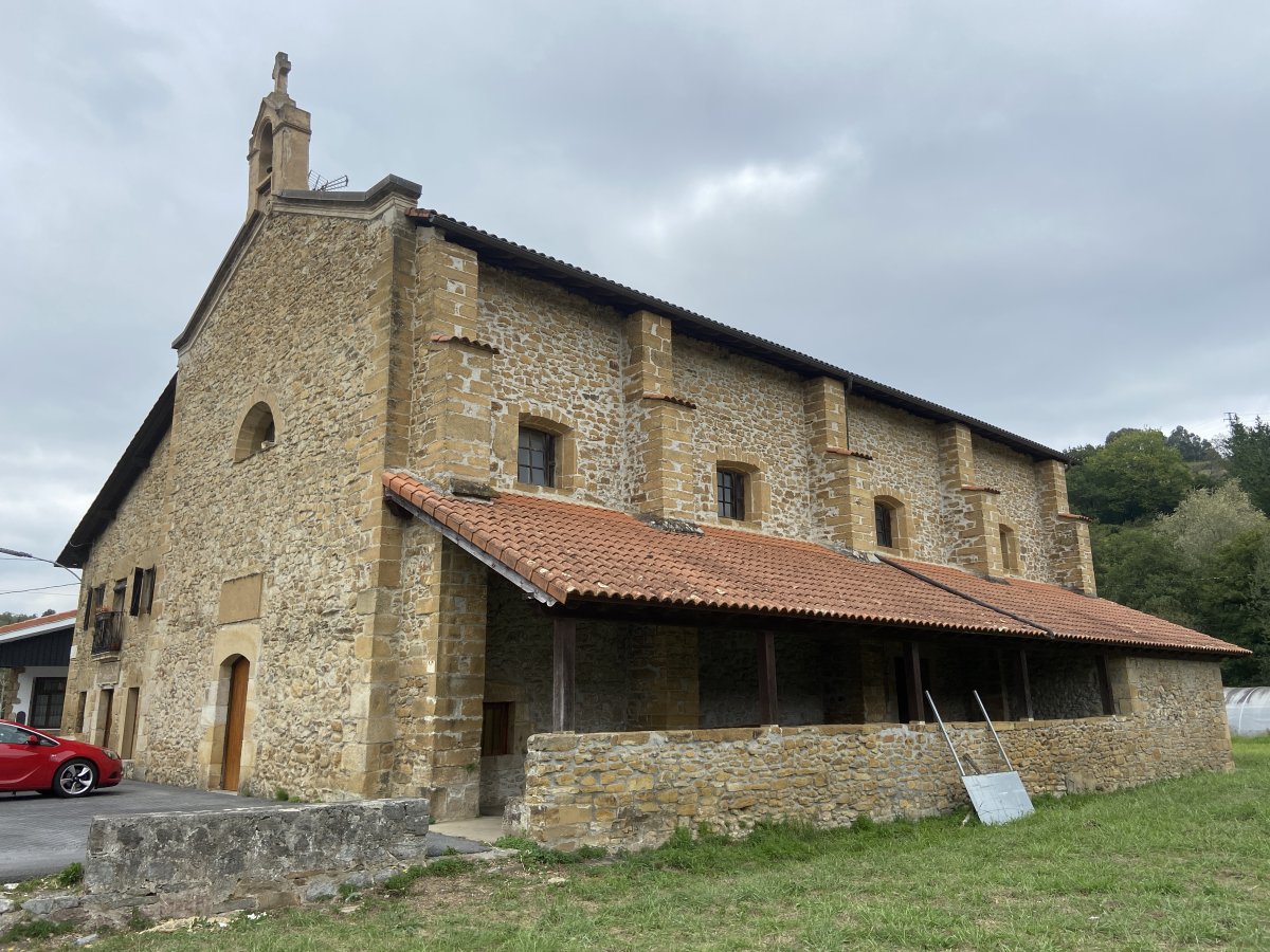 Santakrutz Ermita. Muxika (Ariatza)