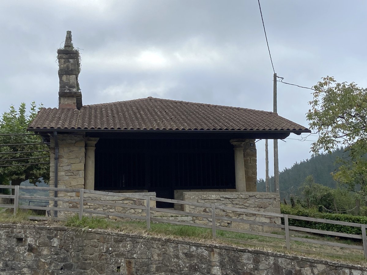 Mendibilgo San Lontzo Ermita. Berriz