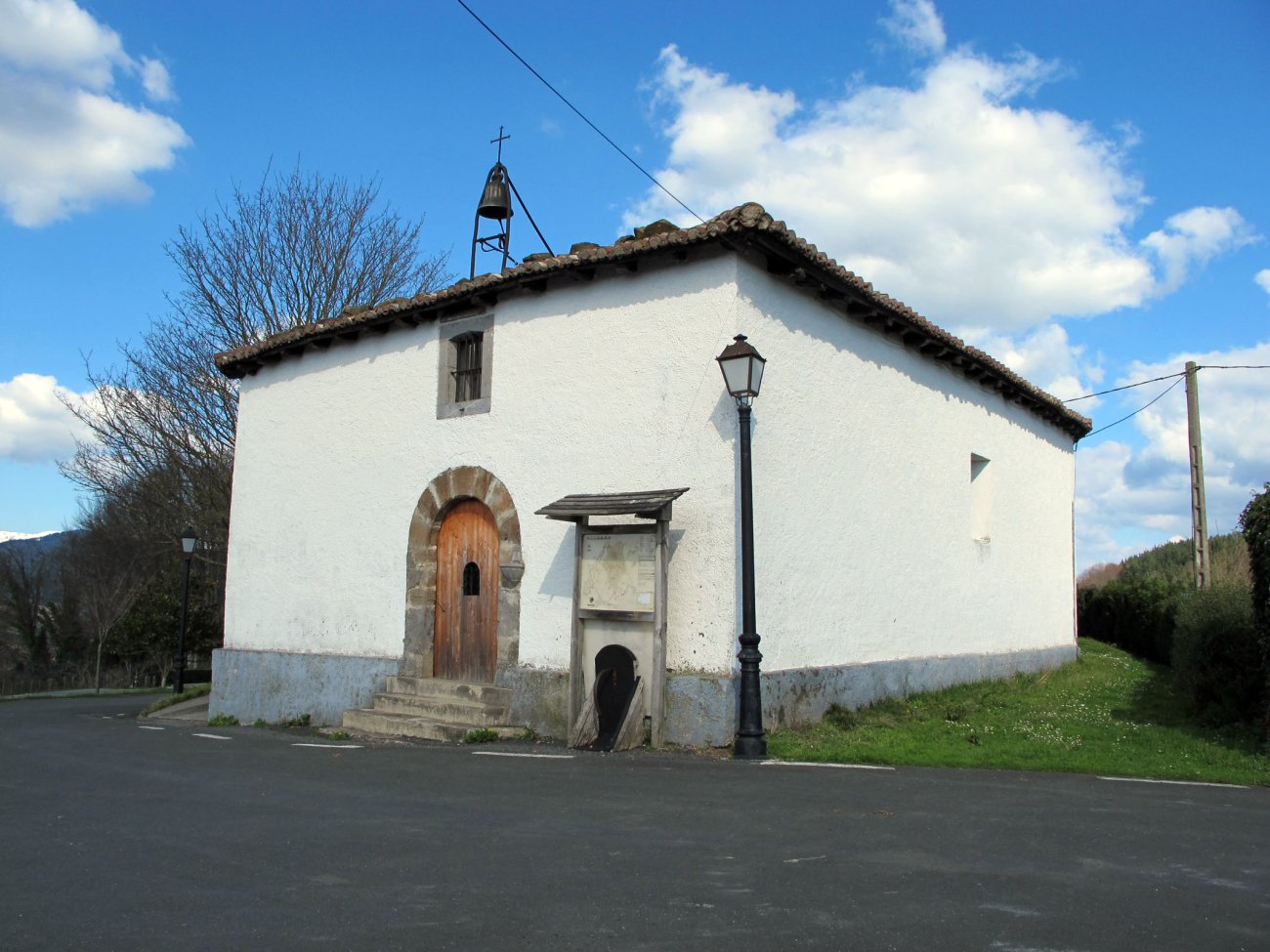 Andra Mari ermita Altzagan