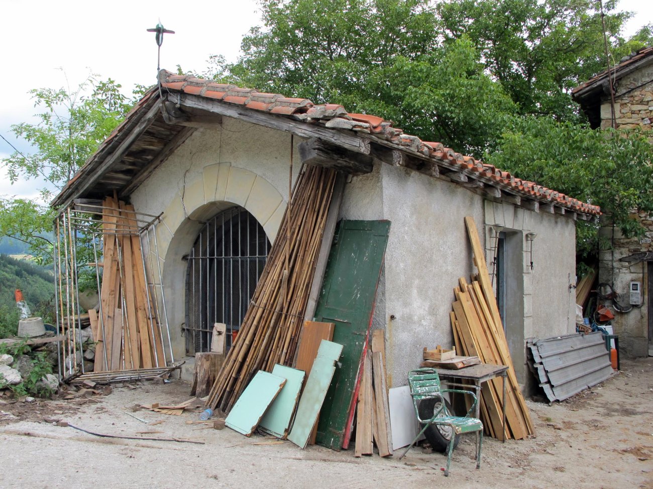 Elurretako Ama ermita Zegama aldean