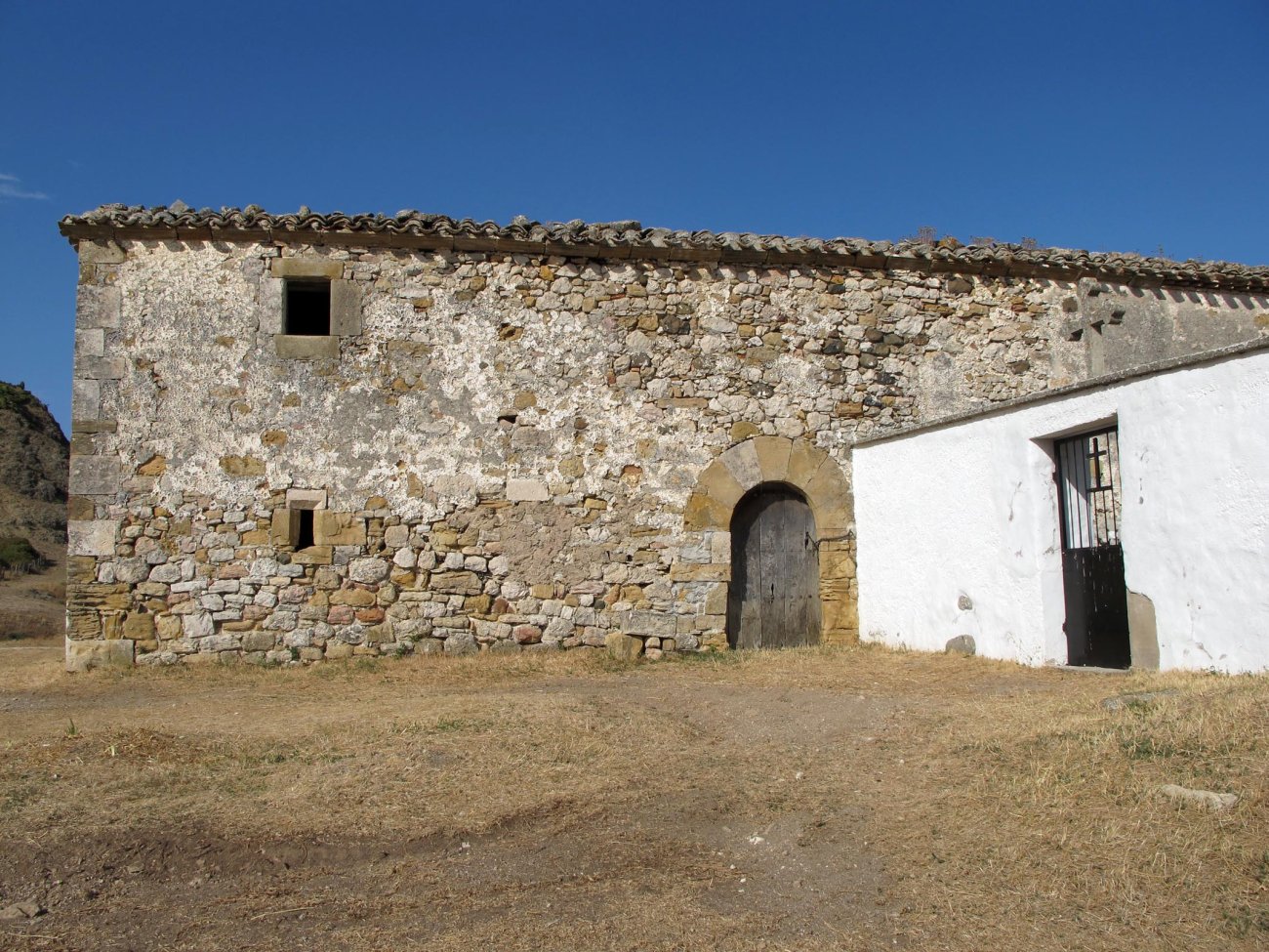 San Pedro ermita Jaitz herriko hilerrian