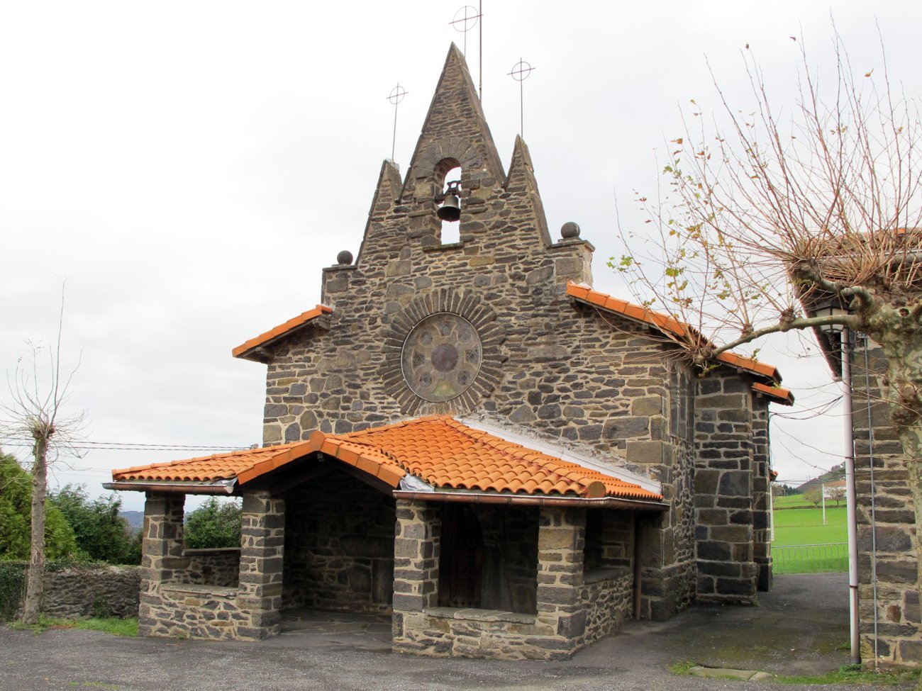 Asentzio ermita Endoia auzoan