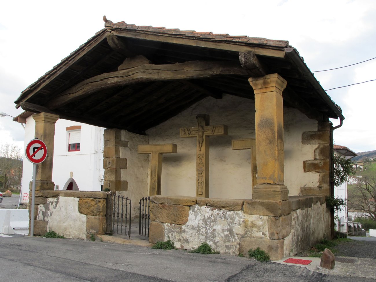 Kalezar gurutzbidea Usurbilen