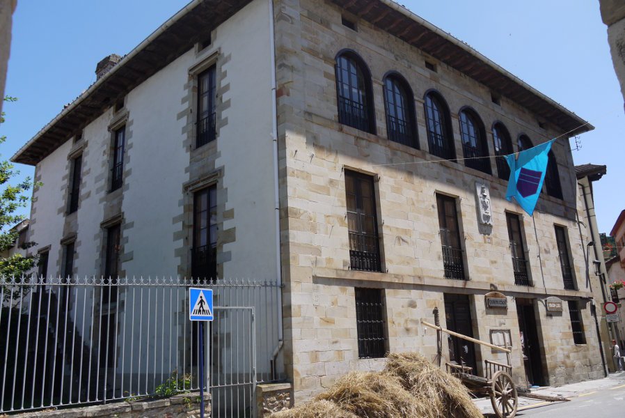 Zurbano jauregia, Segura