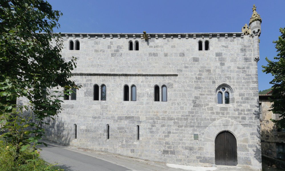 Lili jauregia, Zestoa