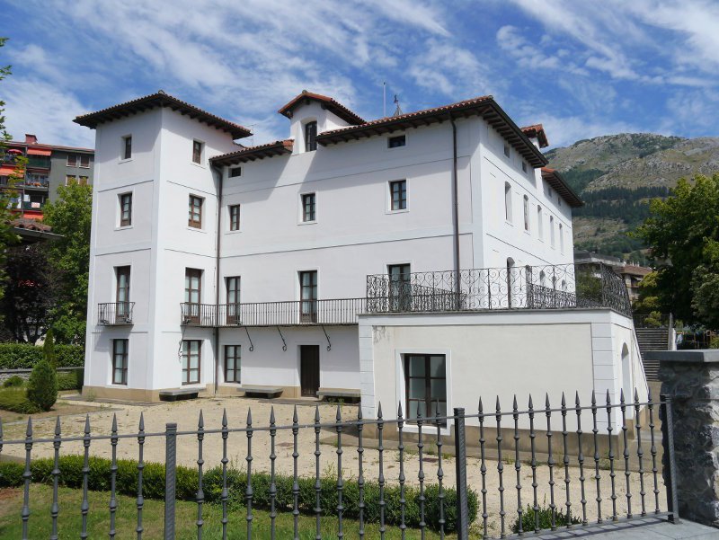 Insausti jauregia, Azkoitia