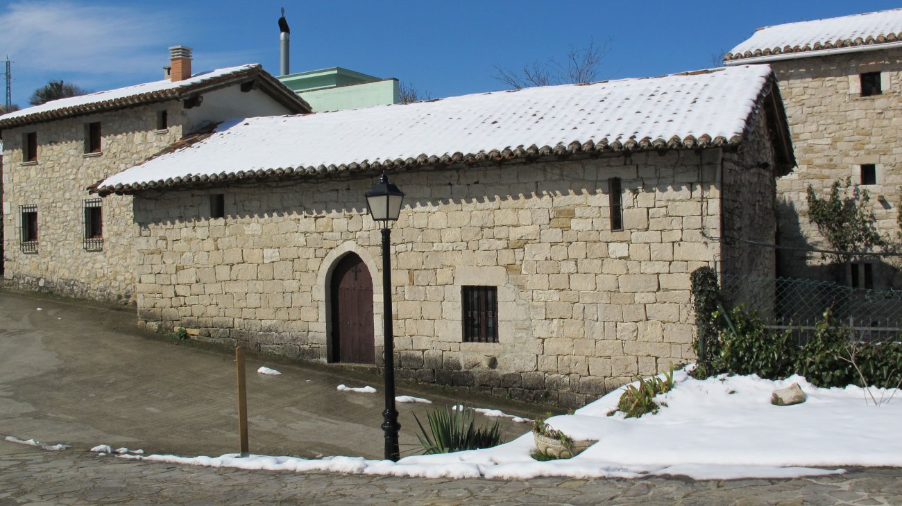 San Jose ermita, Eguarats