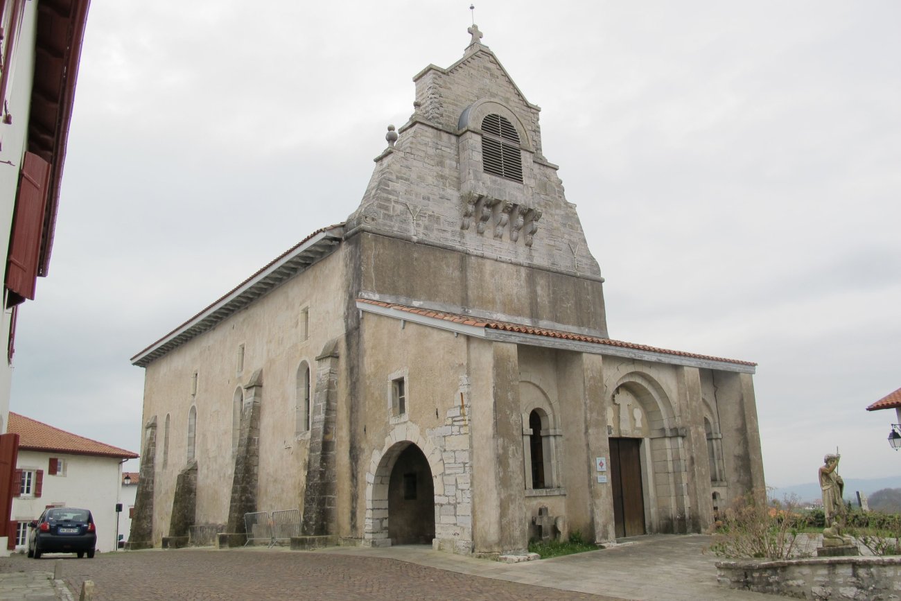 San Juan Bautista eliza, Mugerre