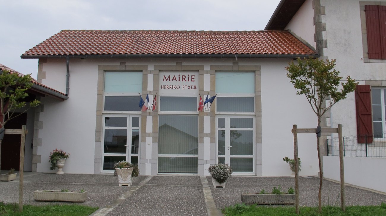 Herriko Etxea, Arrueta