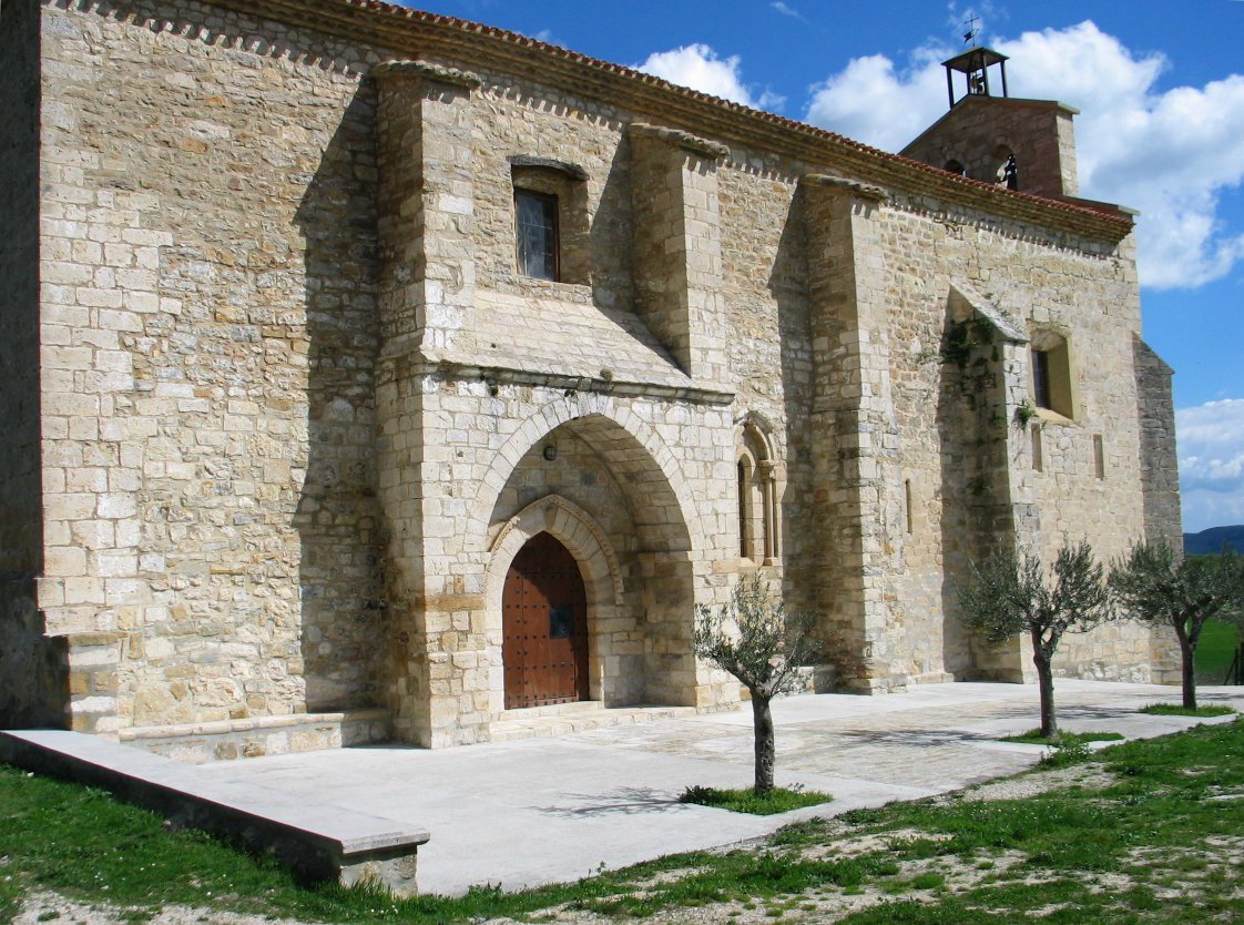 Ganuzako elizaren ataria