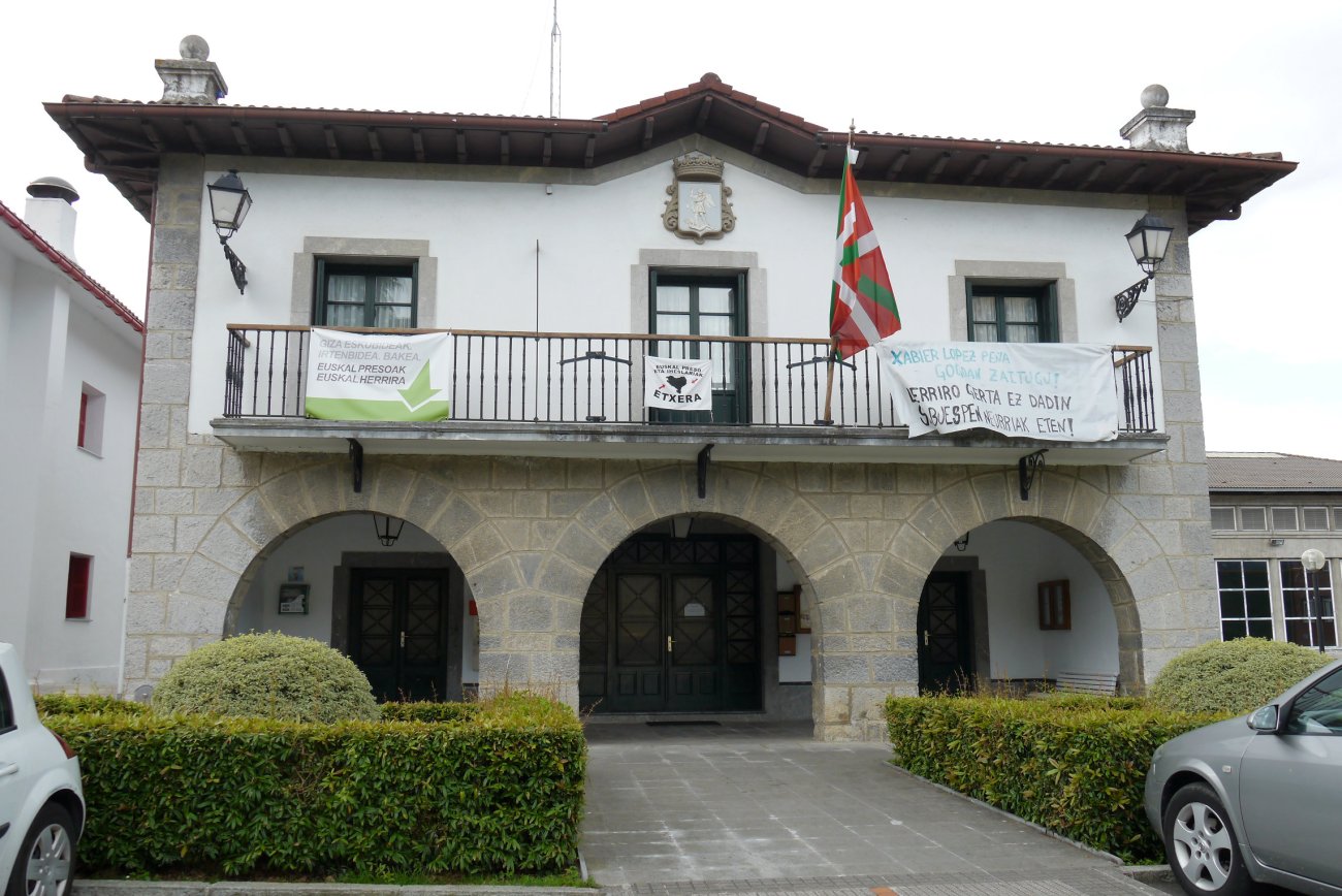 Udaletxea, Aizarnazabal