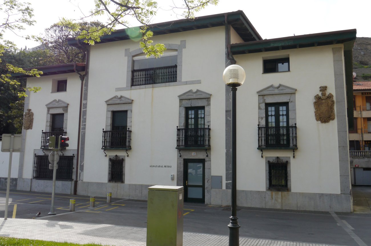 Aldazabal-Murgi etxea, Deba