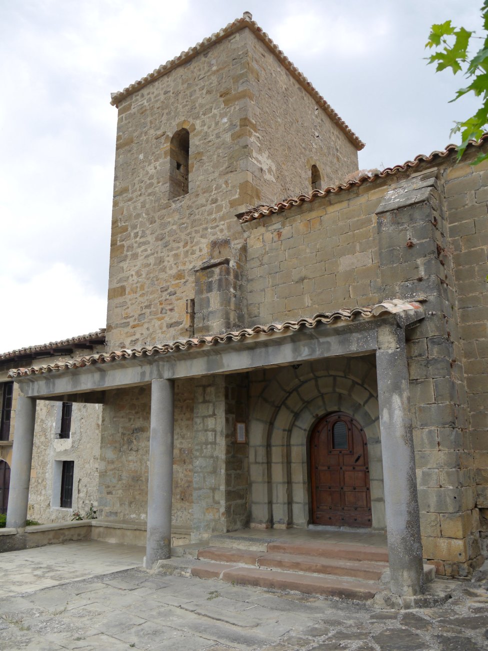 Santa Maria eliza, Domeñu