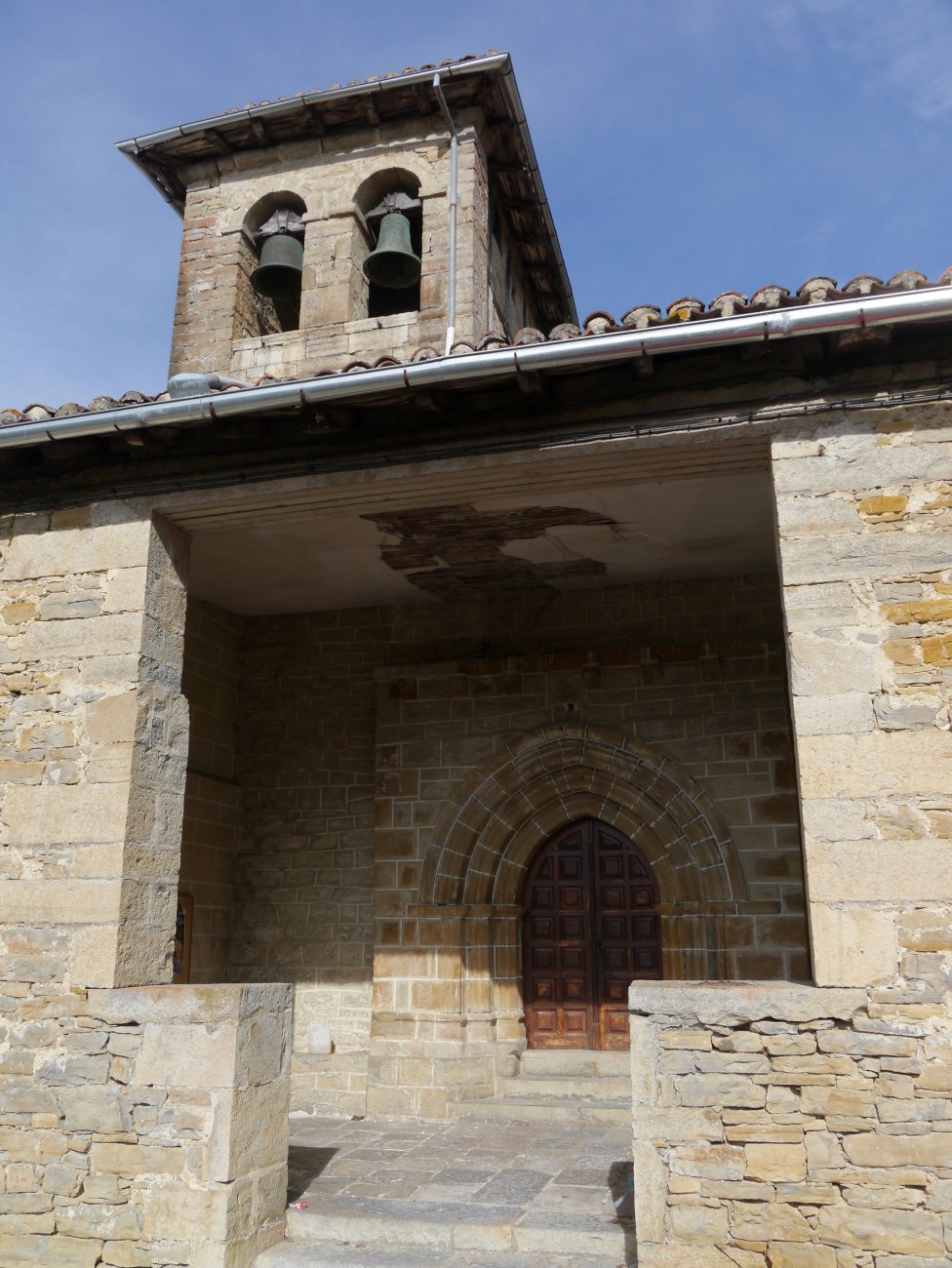 San Migel eliza, Eraso