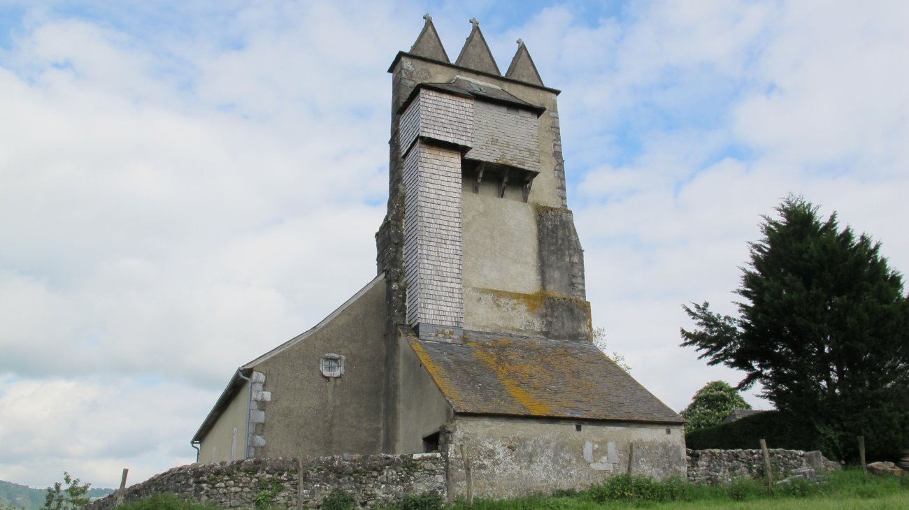 San Martin eliza, Mendi