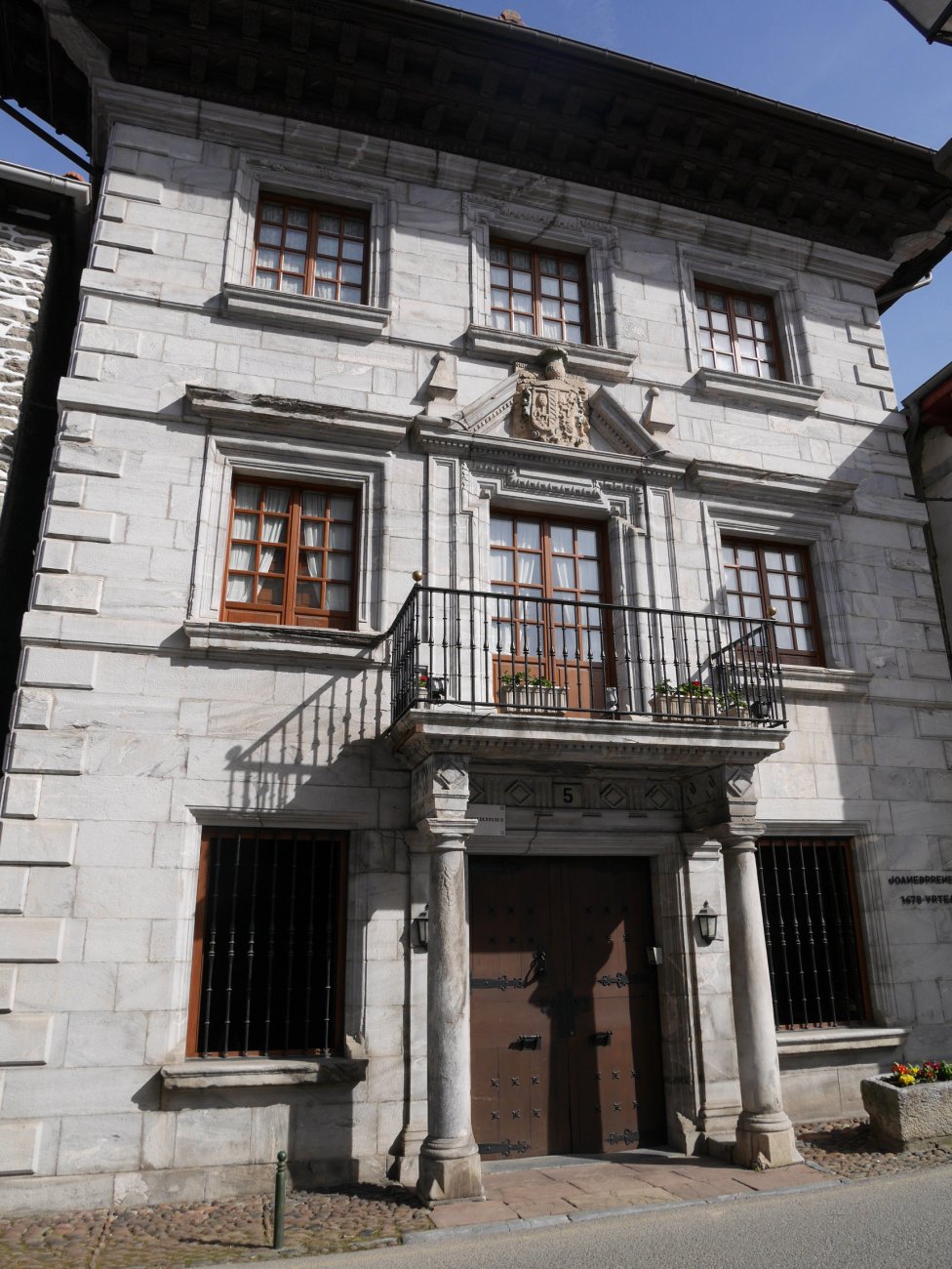 Joanderrenea jauregia, Lesaka