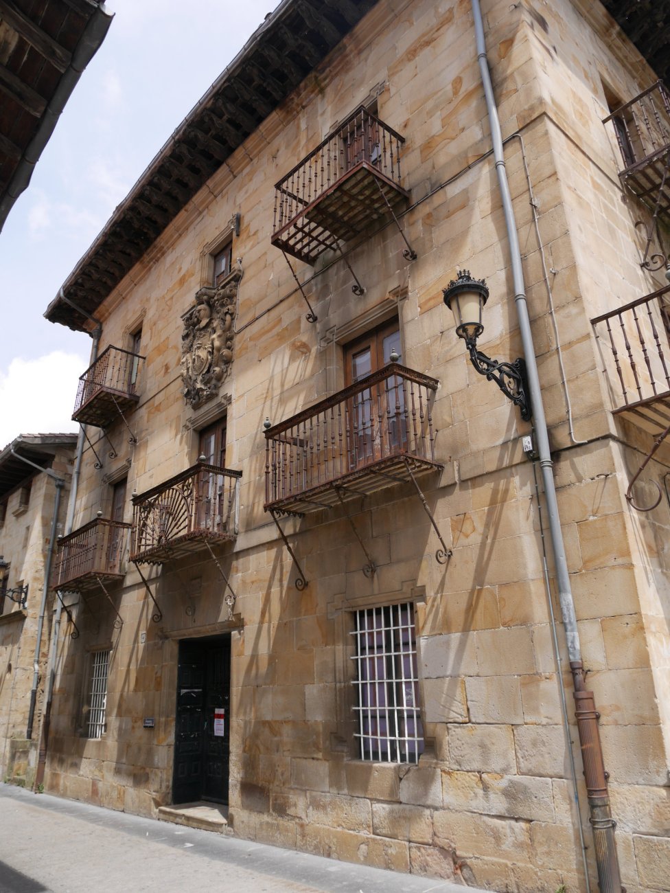 Aldapebeitia jauregia, Elorrio