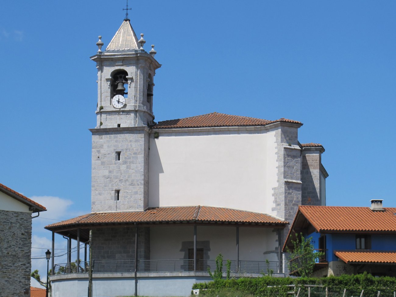 Jasokundeko Andre Maria eliza, Orendain