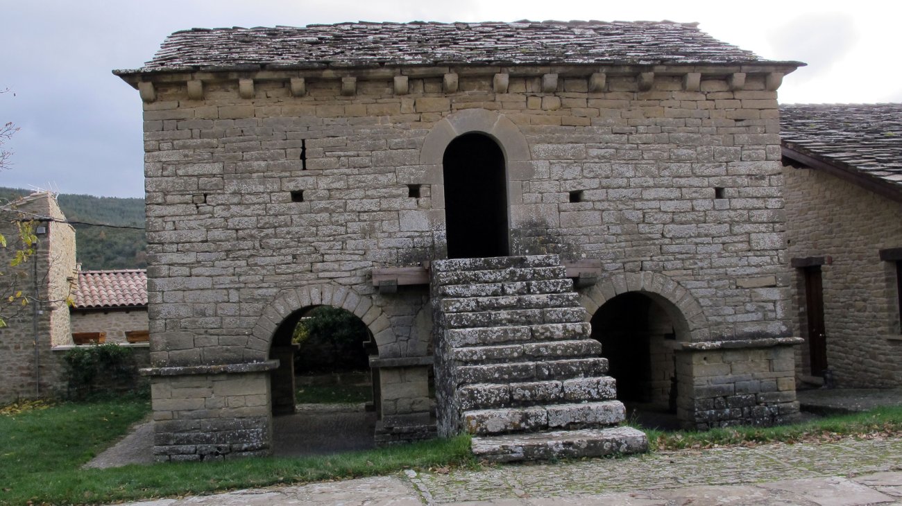 Iratxeta garaia, Iratxeta-Leotz