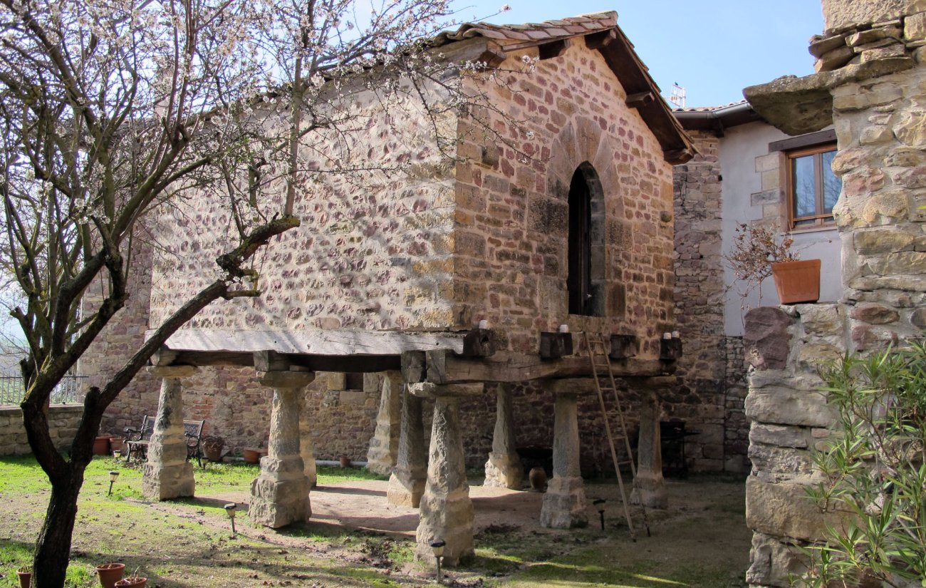 Hospital garaia, Ekai-Longida