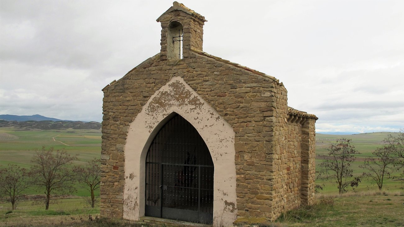 Almuza ermita, Sesma