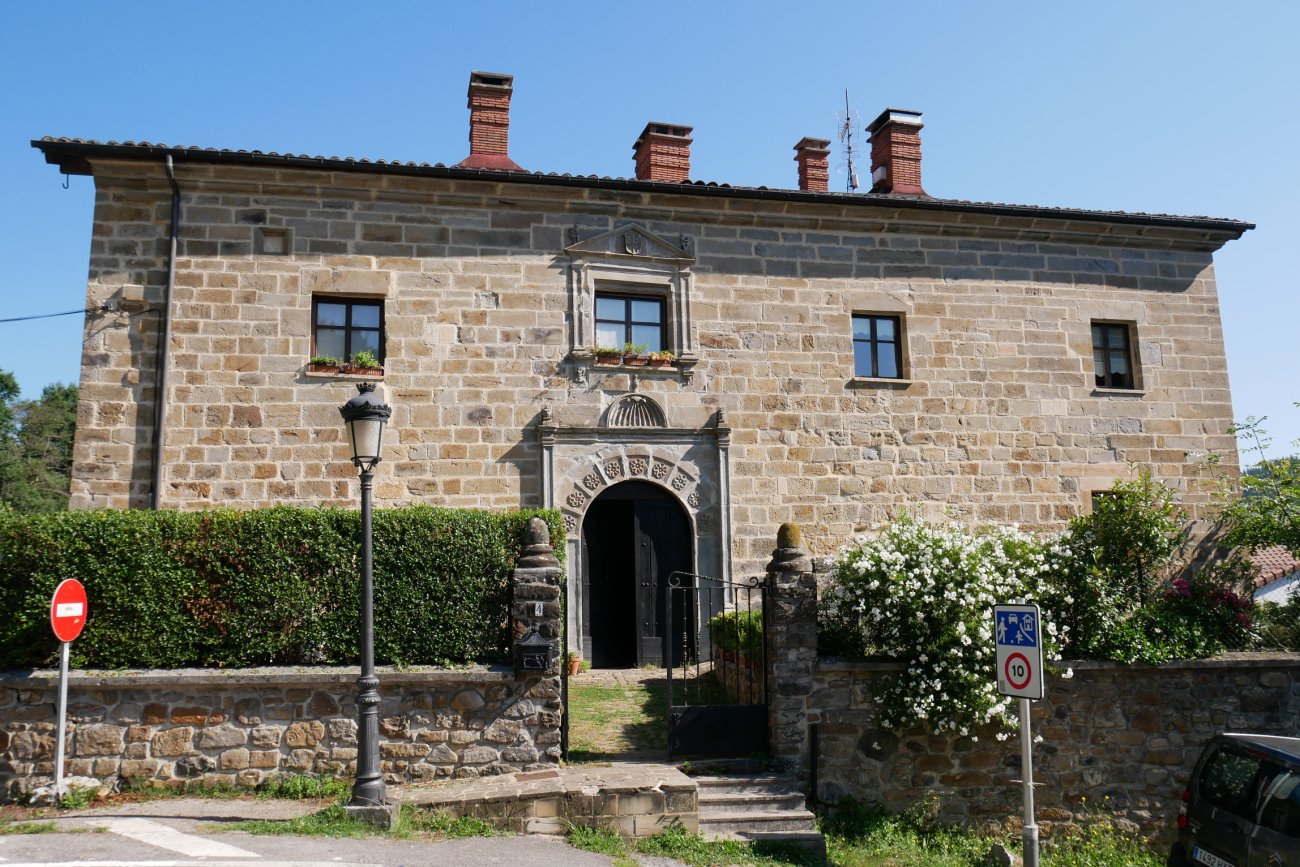 Elexalde jauregia, Leintz Gatzaga