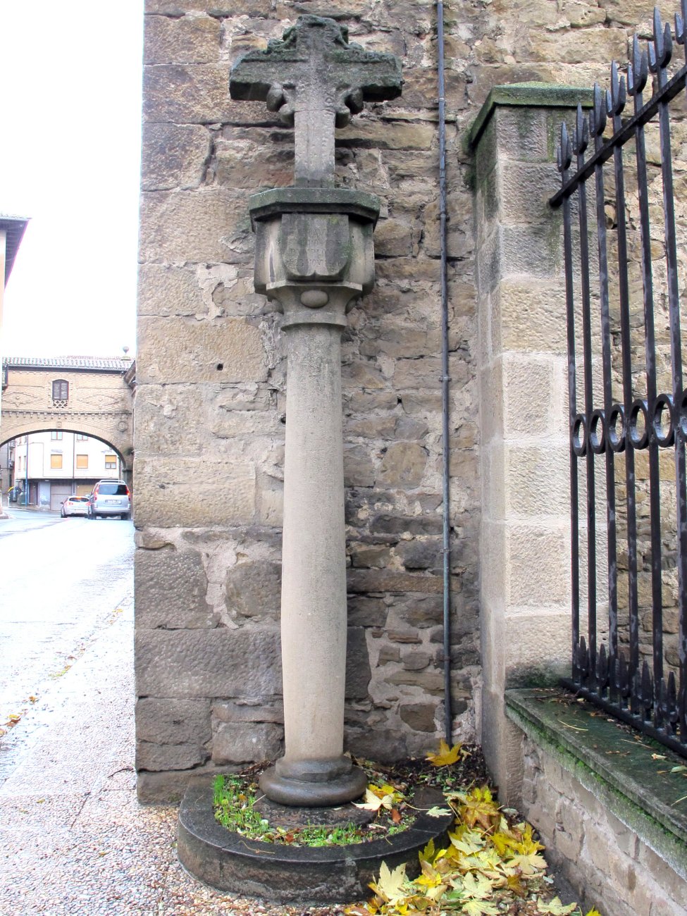 Solar de Mencos kruzeroa, Tafalla