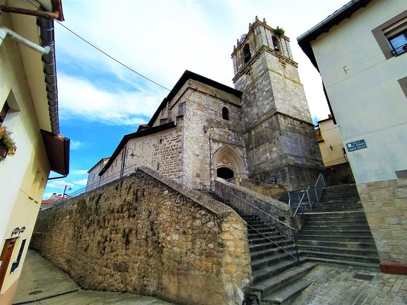 Ama Birjinaren Jasokundeko Eliza Kanpezun