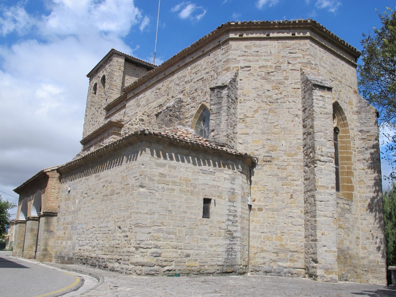 San Andres eliza, Zizur Nagusia
