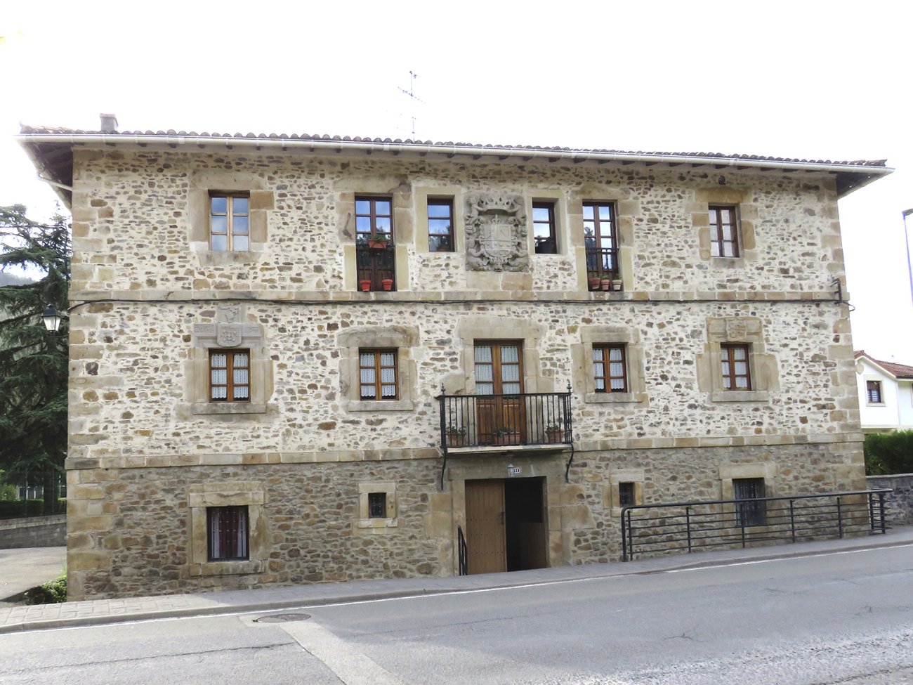 Etxea (Restergo kalea 11) Luiaondo-Aiara