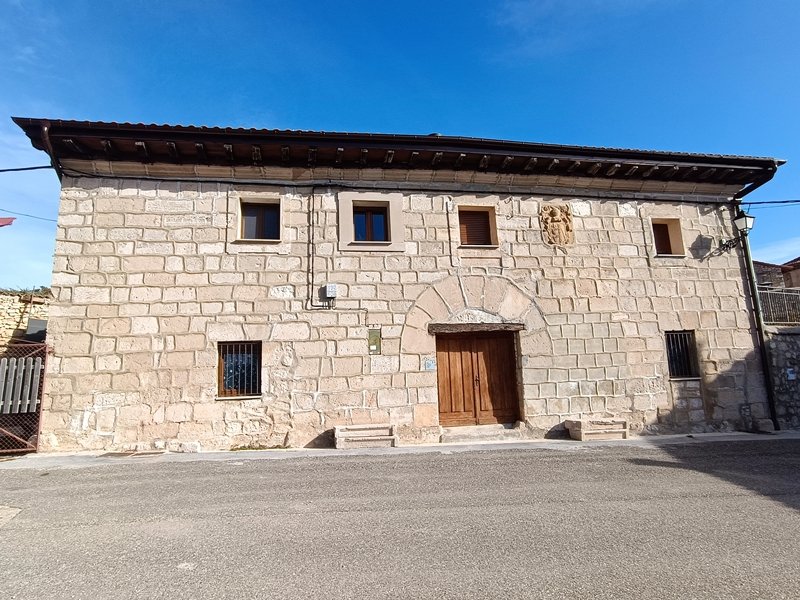 Gaunatarren Oinetxea. Zanbrana (Zabalate)