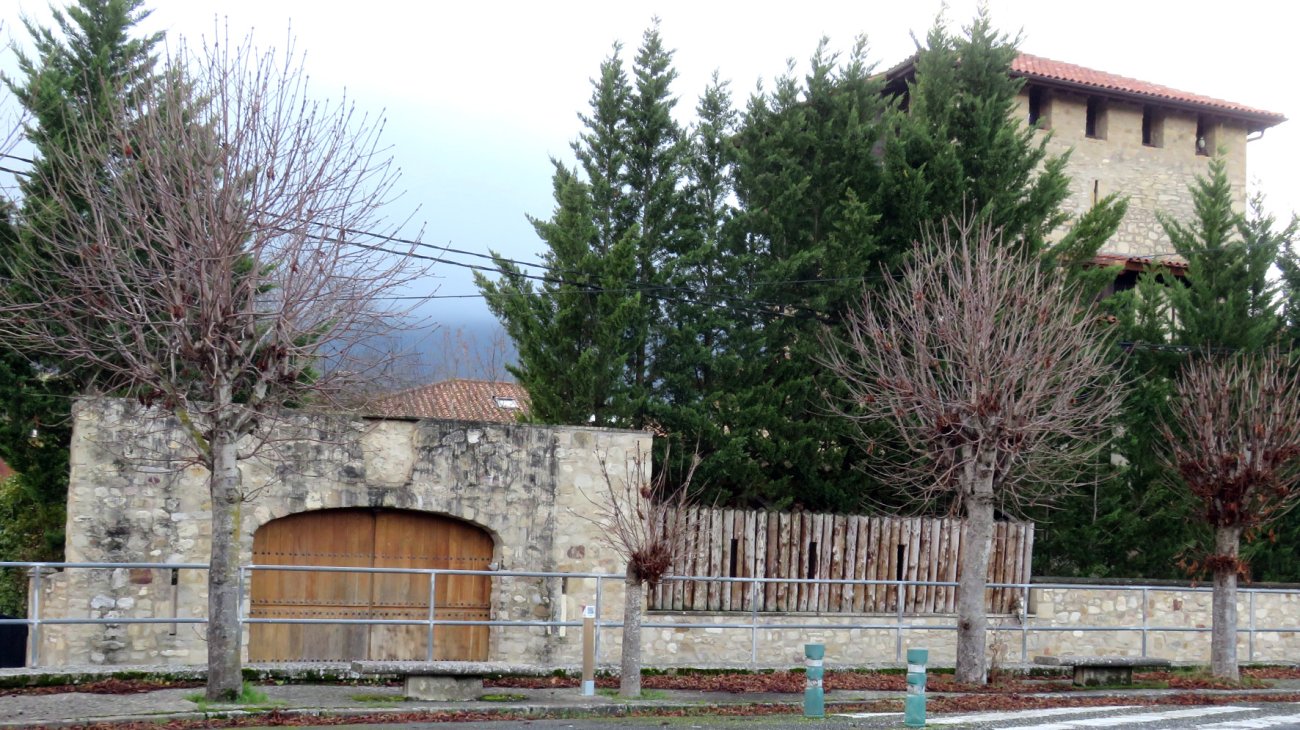 Luyando eta Hurtado de Mendoza dorretxea, Eapejo-Gaubea