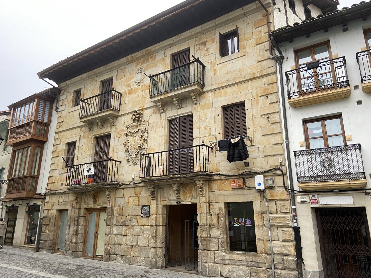 Okendo Jauregia. Arrasate